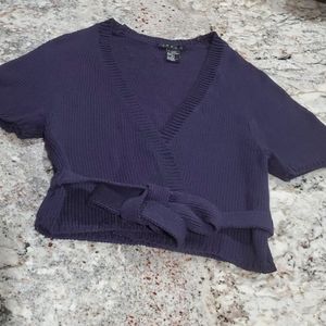 Super cute Theory sweater 😍